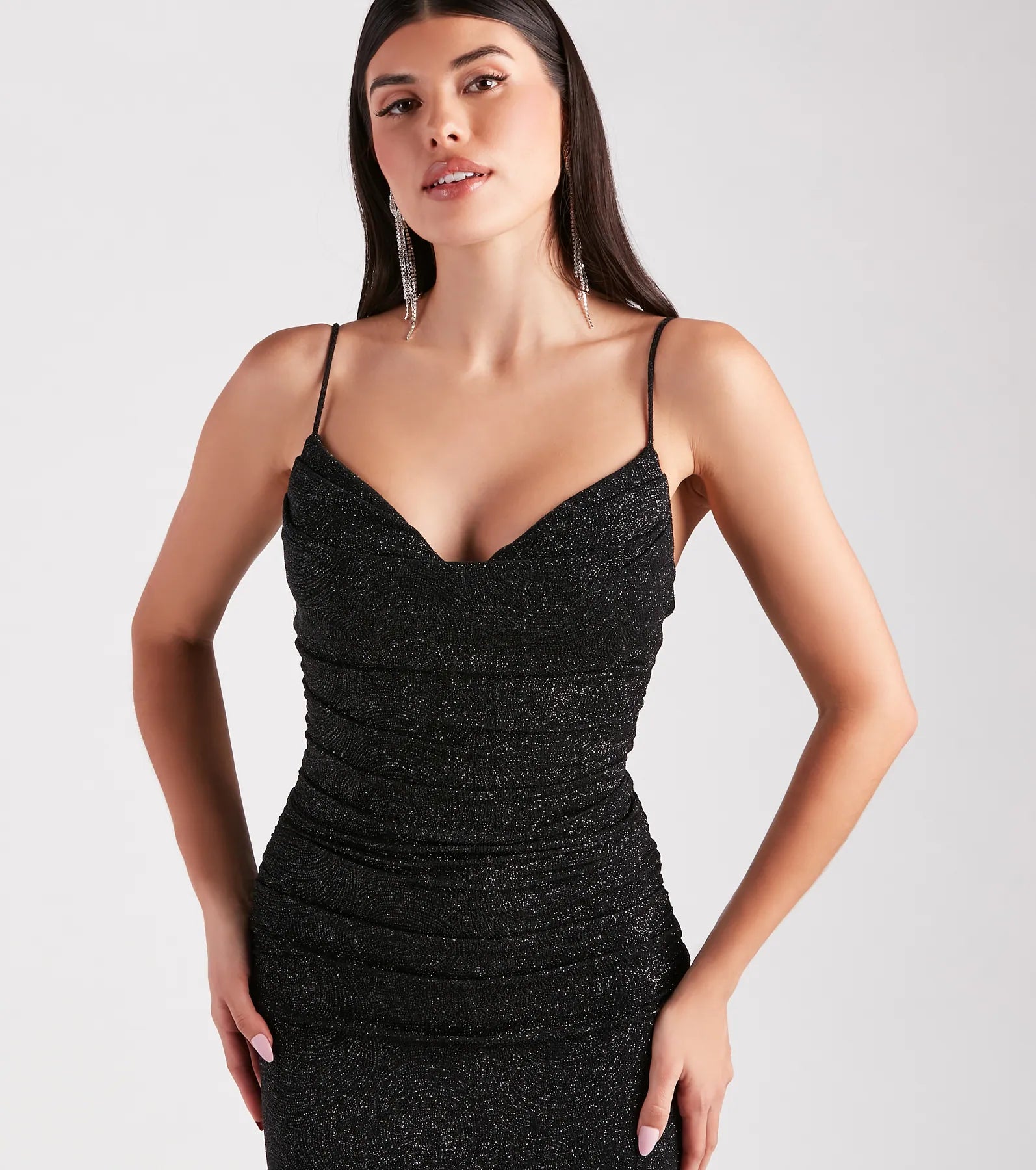 Tamora Formal Glitter Plunge Mermaid Dress - Image 8