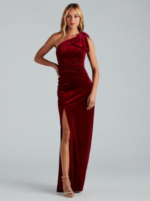 Joyce Formal Velvet Bow Mermaid Dress