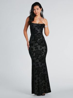 Ally Formal Velvet Burnout Lace-Up Mermaid Dress