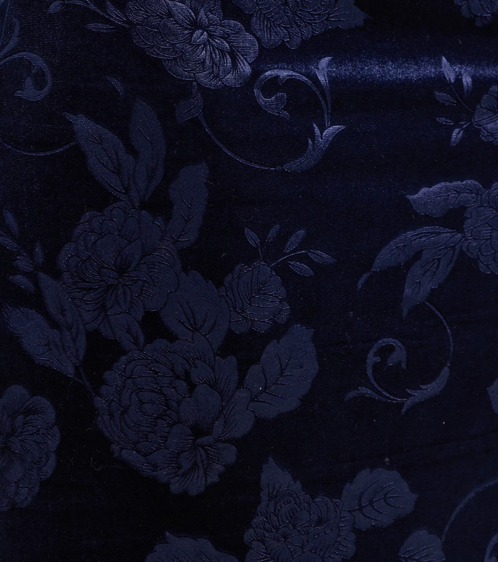 Anisa Sleeveless Floral Velvet Mermaid Dress - Image 3