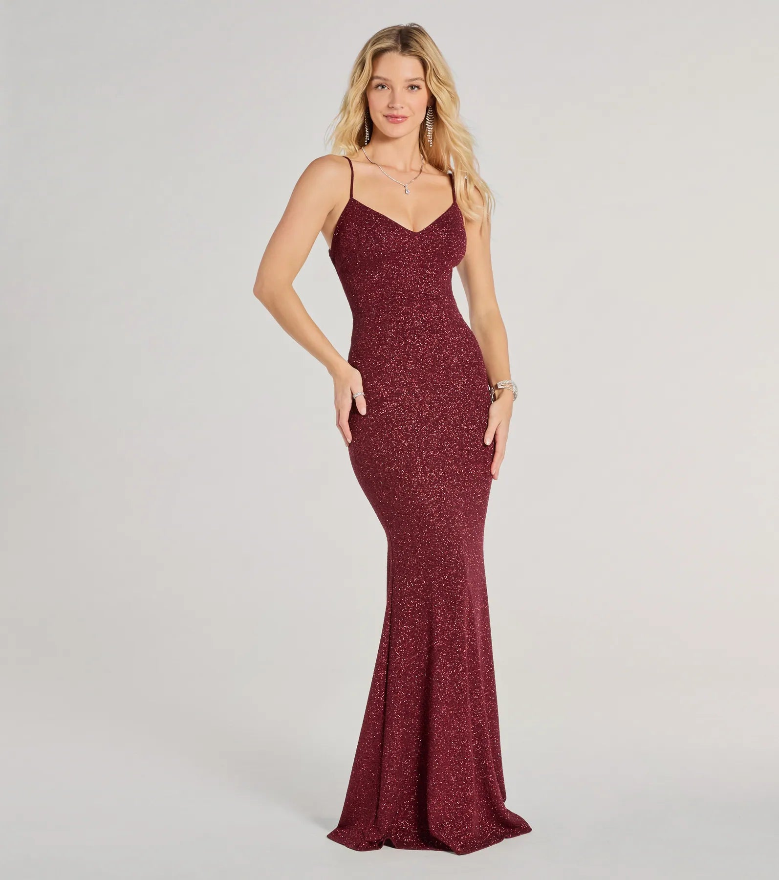 Tricia V-Neck Open Back Mermaid Glitter Formal Dress - Image 4