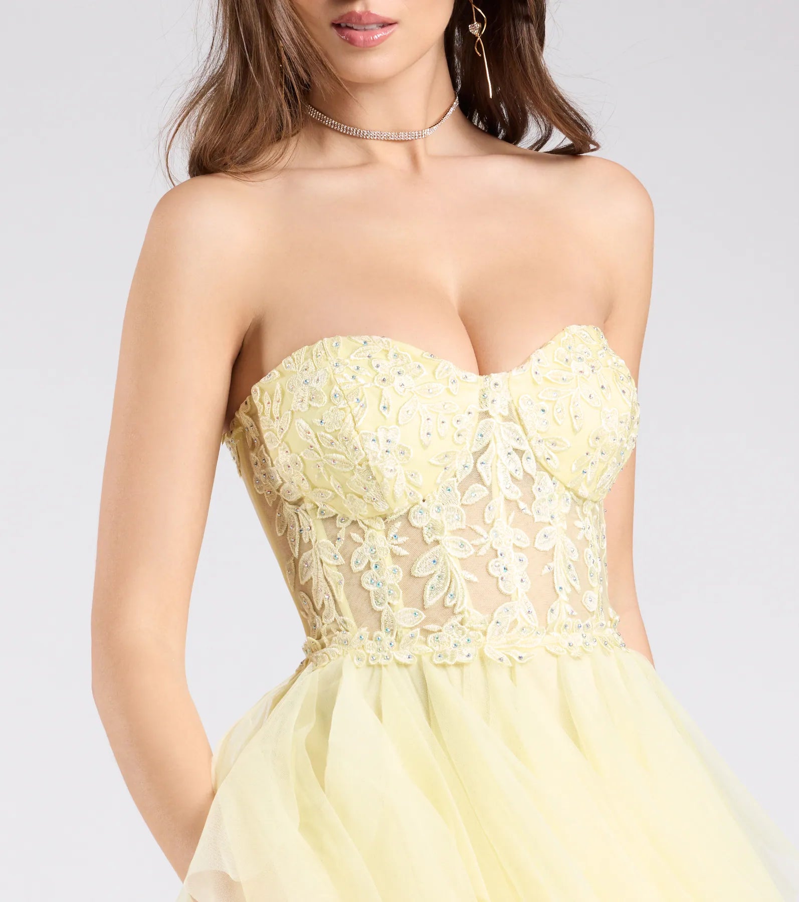 Keyla Floral Applique Tiered Ruffle Tulle Gown - Image 17