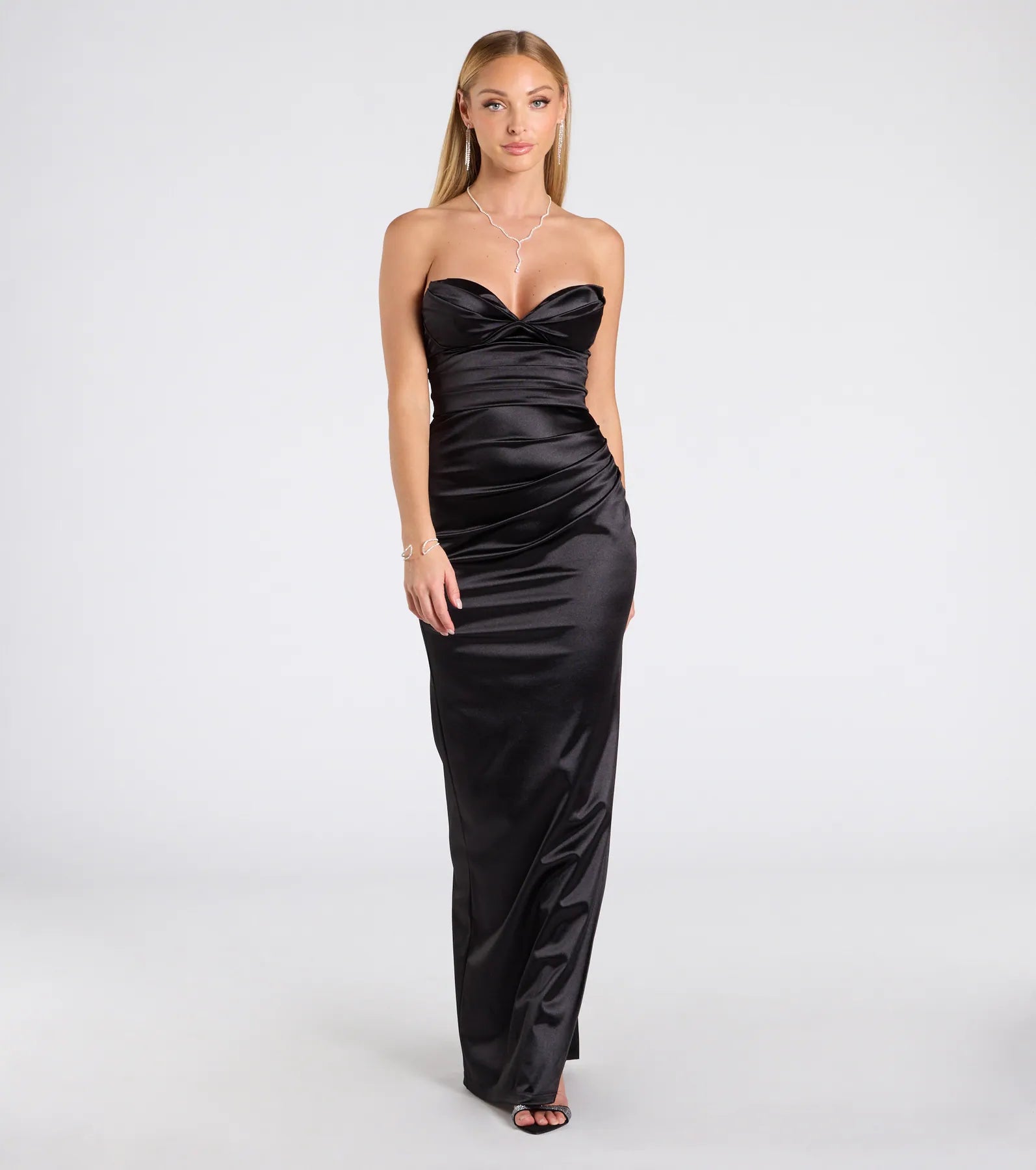 Noel Strapless Sweetheart Slit Satin Formal Dress - Image 4