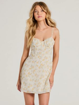 Ultimate Chic Choice Floral Tie-Back Short Dress