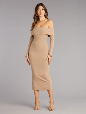 Effortless Aura Long Sleeve Midi Dress