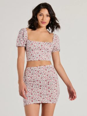 Two Cute Lace-Up Floral Crop Top