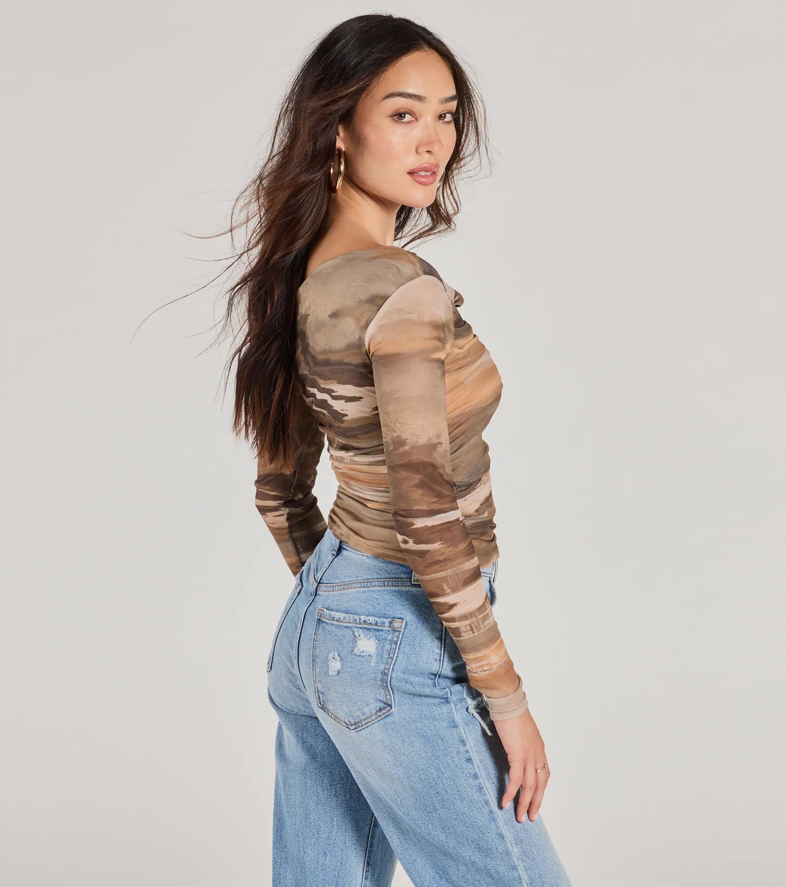 Trendy Abstract Mesh Off-Shoulder Top - Image 2