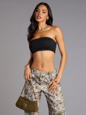 Keep It Sleek Smooth Knit Bandeau Top