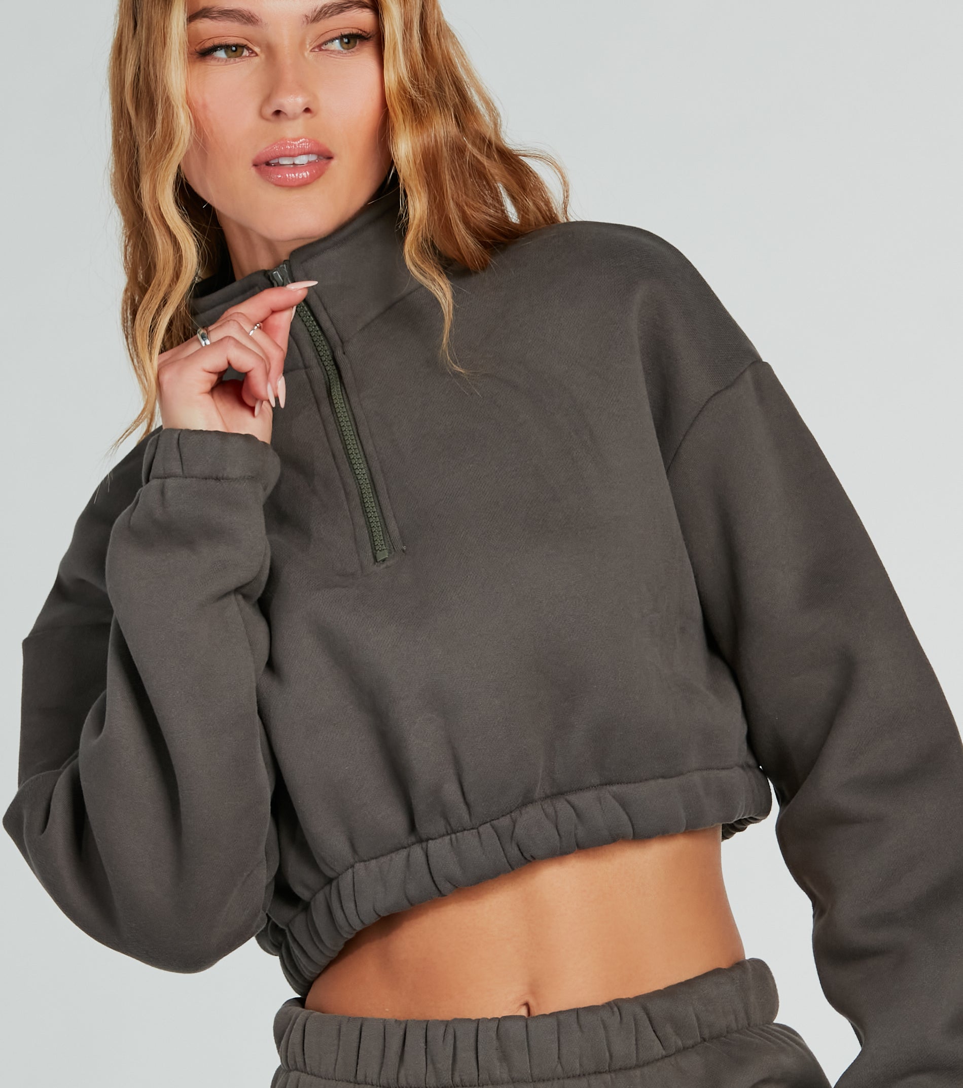 Weekend Loading Half Zip Fleece Crop Sweatshirt - Image 7