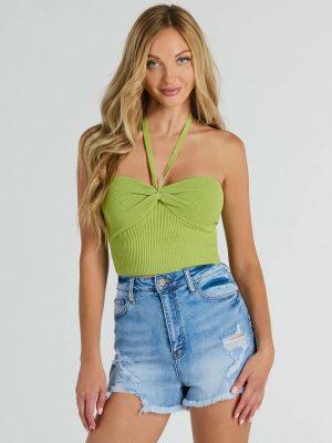 New You Sweetheart Halter Crop Top