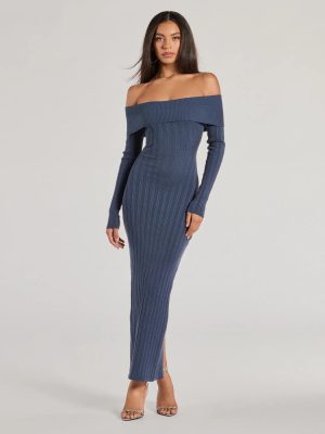 Chic Choice Knit Off-The-Shoulder Maxi Dress