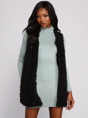 On Trend Faux Fur Vest