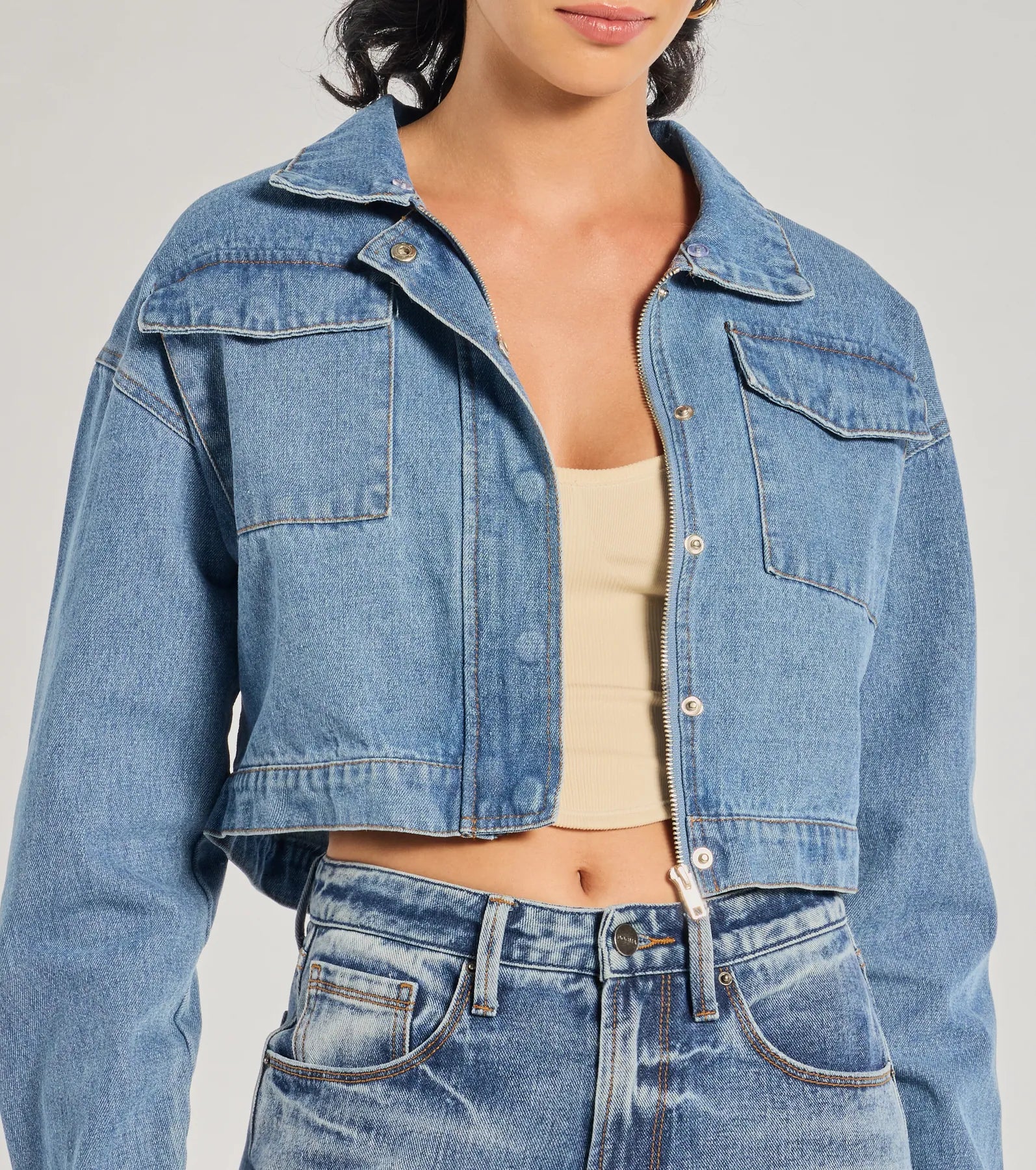 Casual Trendsetter Faux Fur Denim Trucker Jacket - Image 5