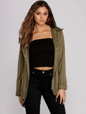 Take On The Day Essential Anorak