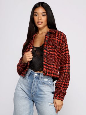 So Chic Houndstooth Cropped Jacket