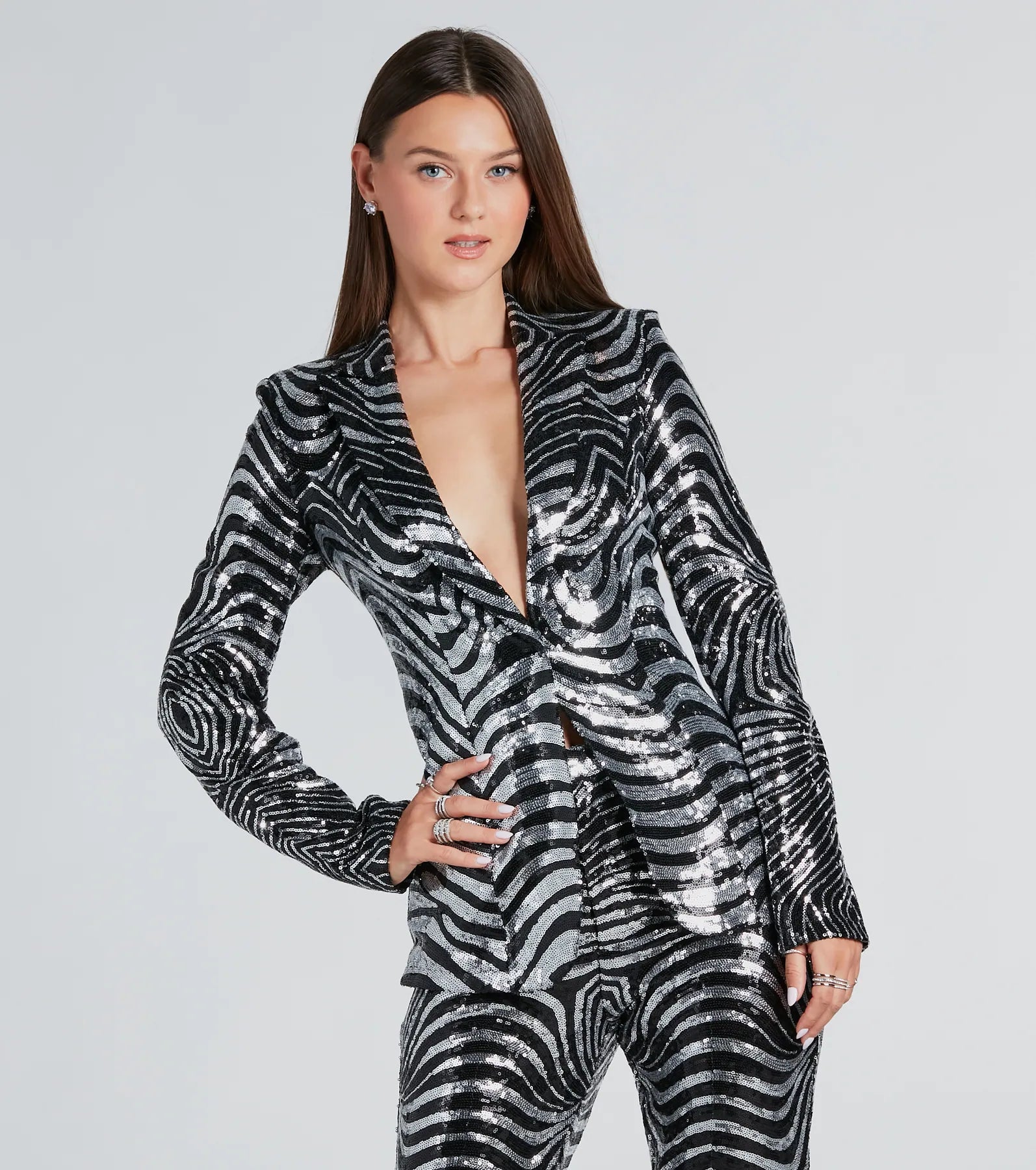 Make An Entrance Sequin Swirl Blazer - Image 4