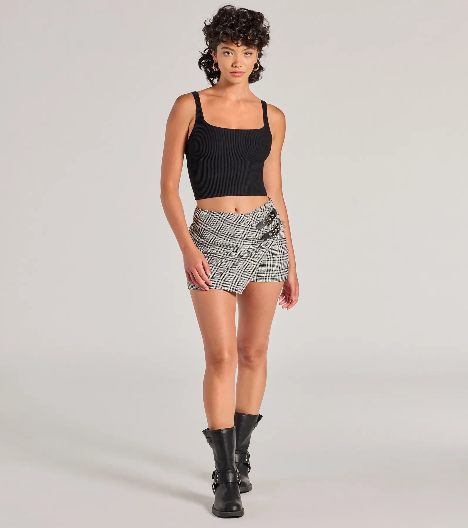 Cutest Agenda Buckle Plaid Mini Skort - Image 3