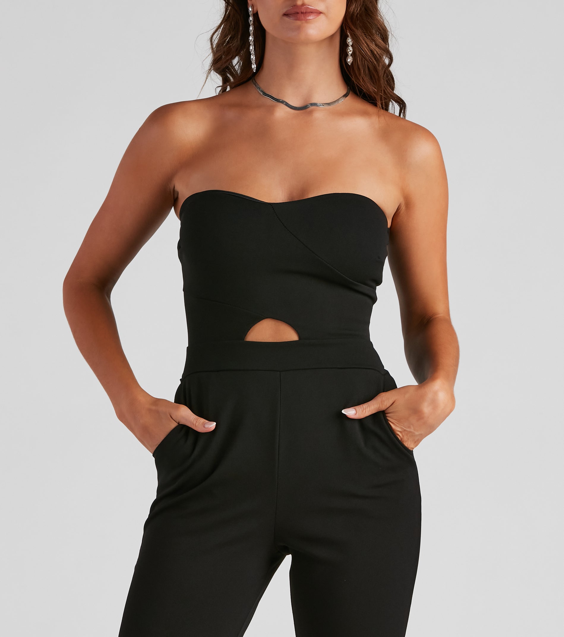 Chic Sophistication Sleeveless Tapered Jumpsuit - Image 4