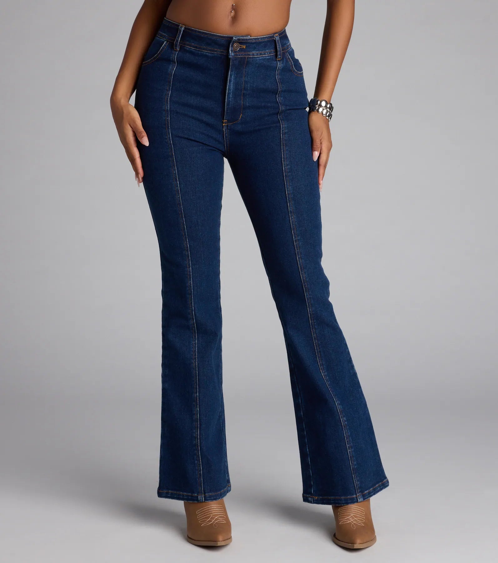 Such A Firecracker Mid-Rise Star Pocket Denim Jeans - Image 4