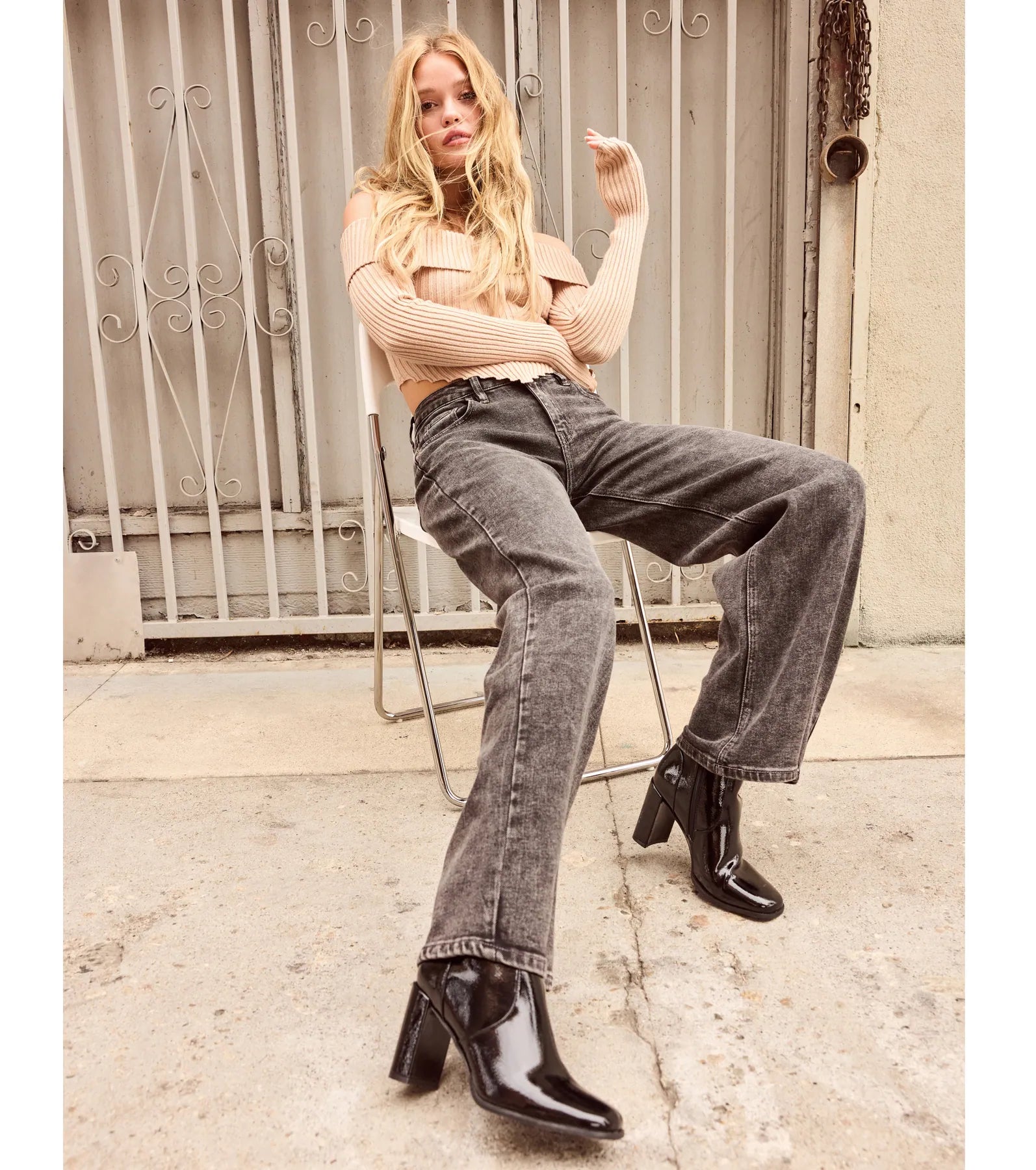 Chic Wonder Mid-Rise Wide-Leg Denim Jeans - Image 6