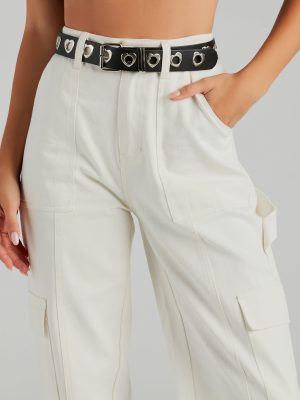 All The Trendy Vibes Heart Detail Belt