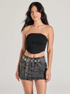 Western Attitude Etched Square Chain Belt