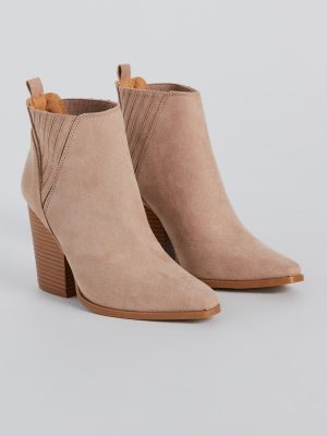 Cute Stand Off Western Block Heel Booties