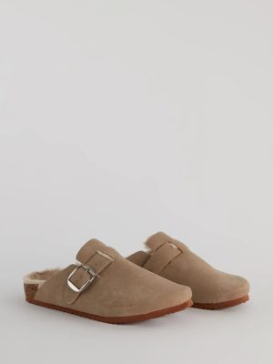 Cozy Up Faux Sherpa Lined Buckle Strap Clogs