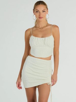 All Day Darling Sleeveless Lace Crop Top