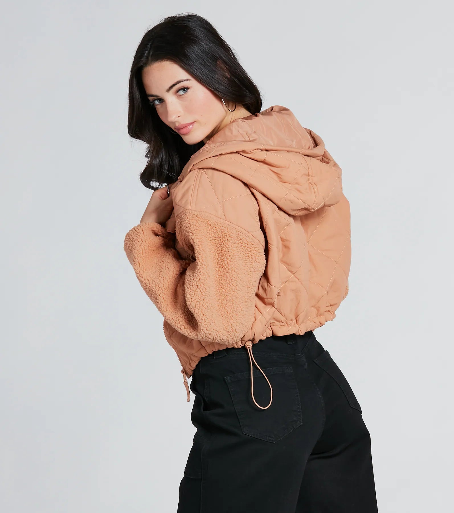Fight The Frost Faux Sherpa Sleeve Puffer Jacket - Image 2