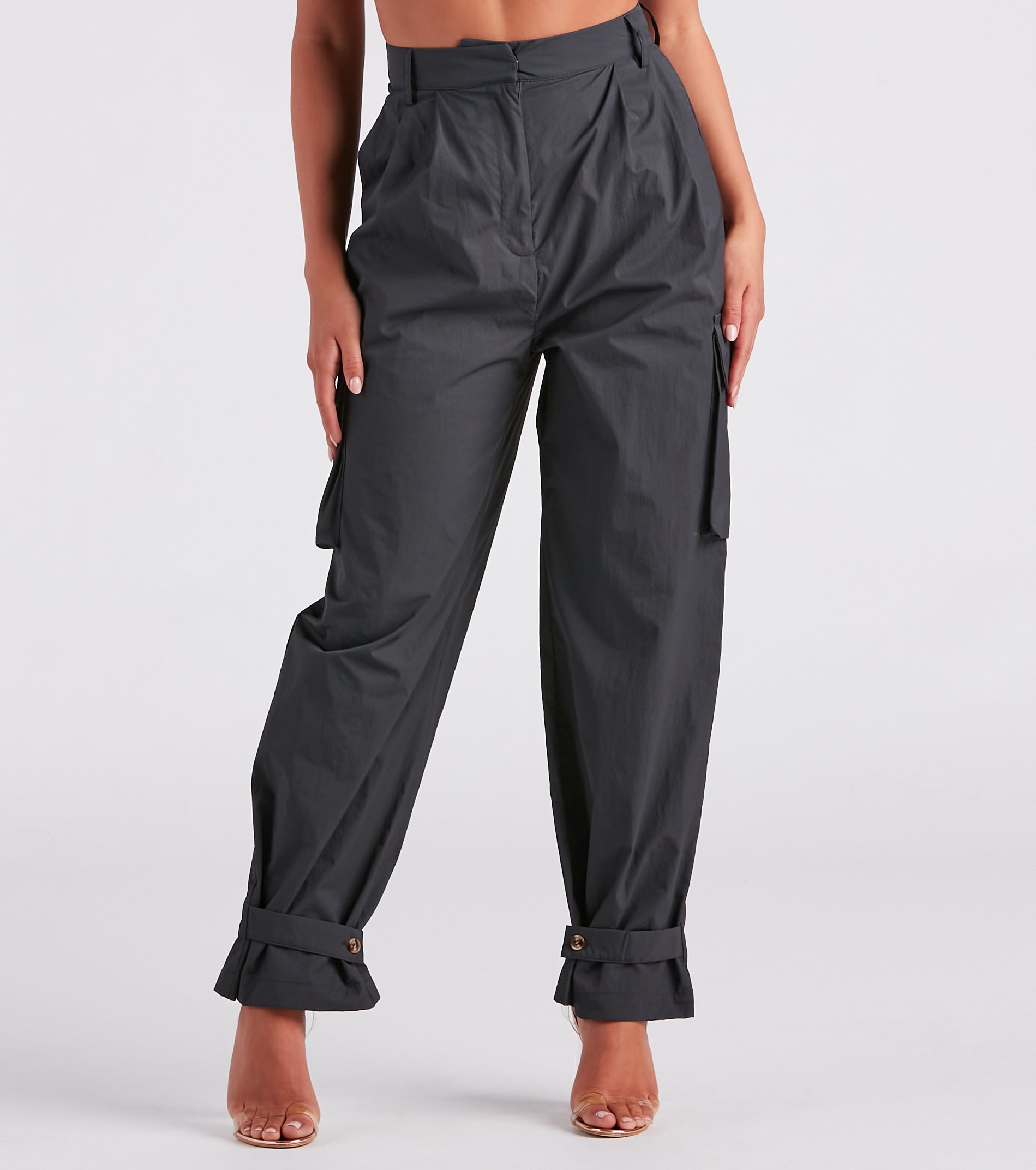 Weekend Style High-Rise Cargo Pants - Image 2
