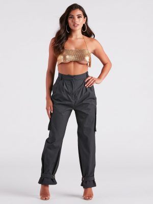 Weekend Style High-Rise Cargo Pants