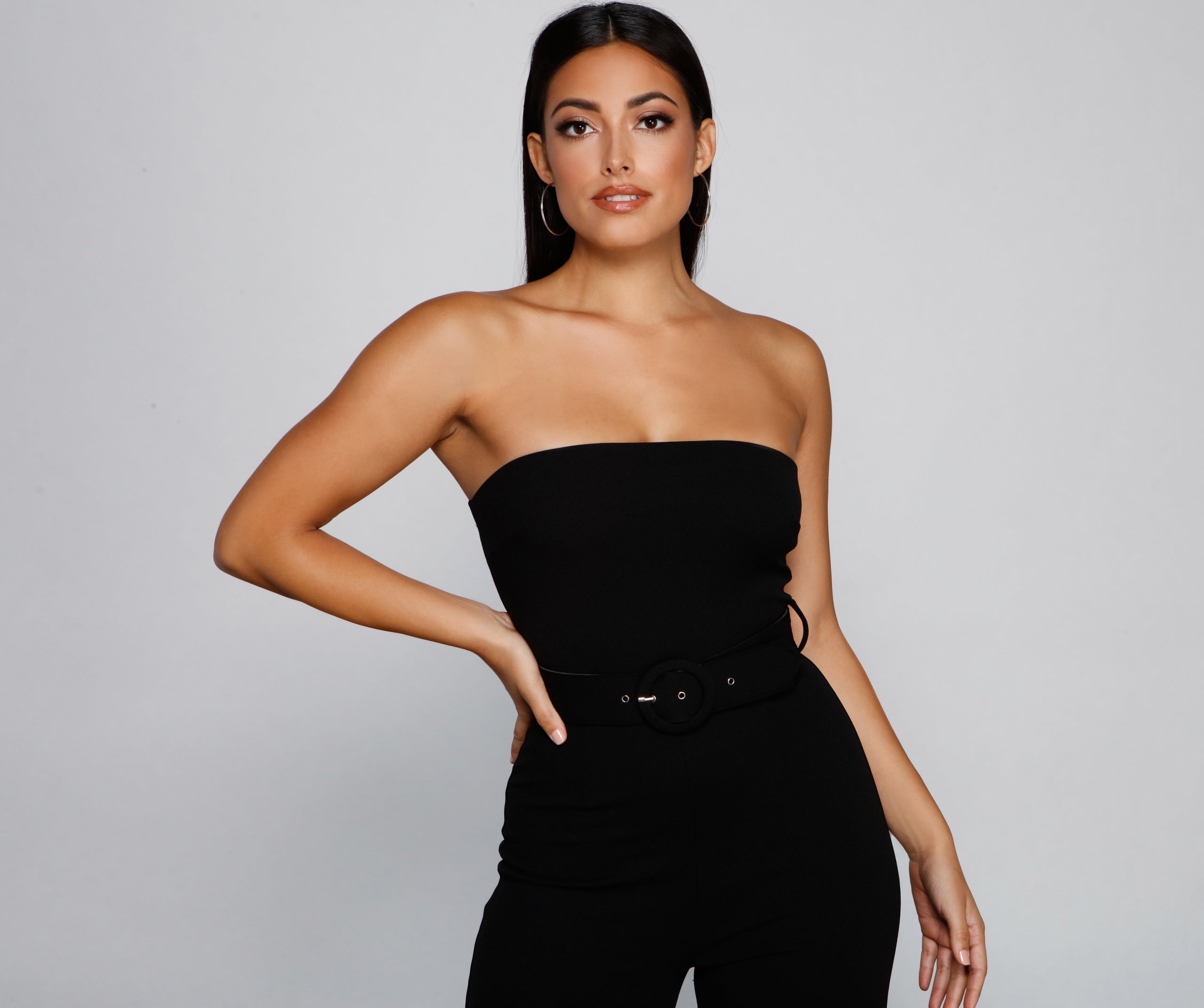 Bold And Belted Sleeveless Jumpsuit - Image 4