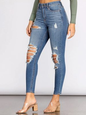 Taking Chances Cropped Skinny Jeans