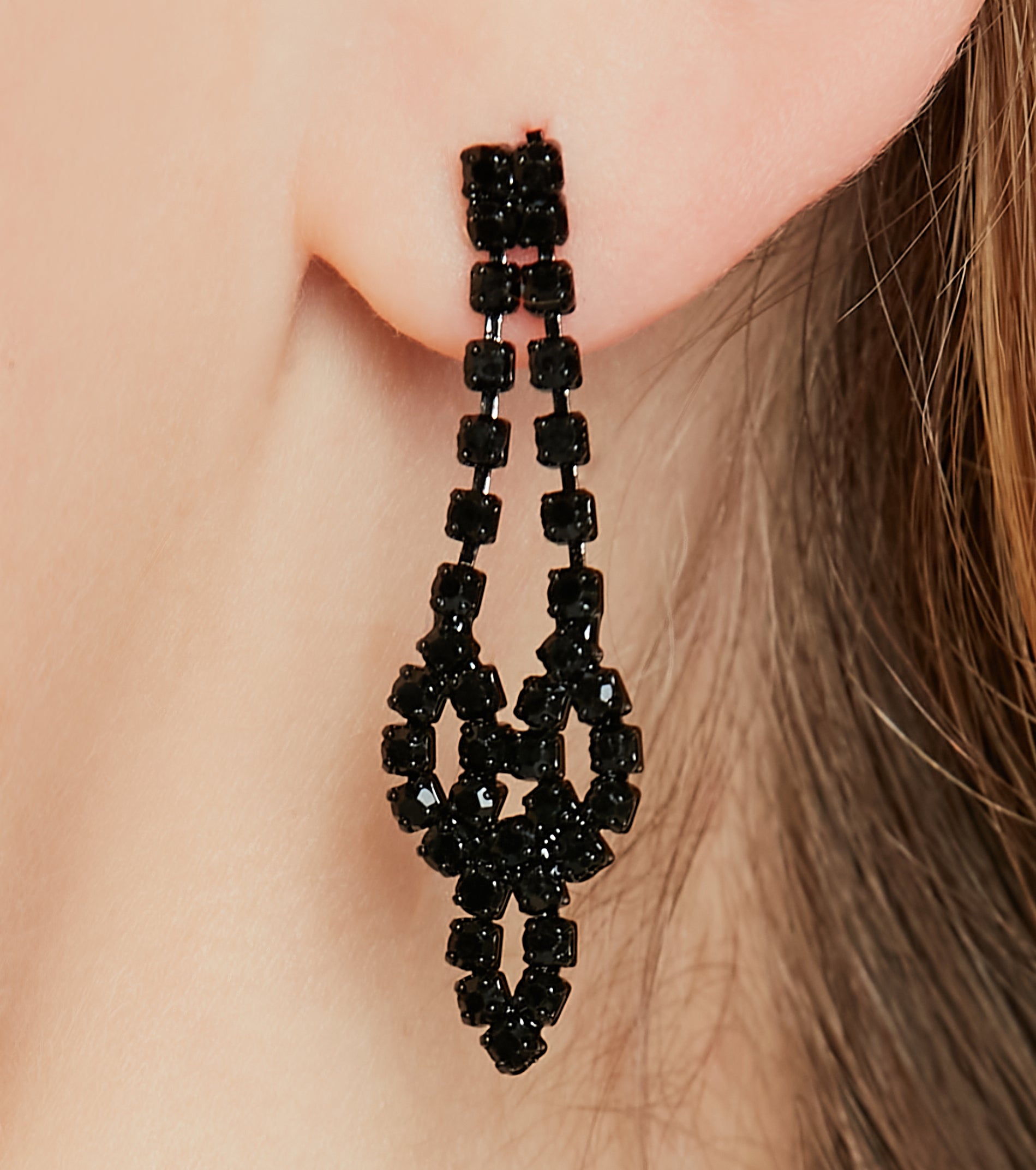 Luxe Look Rhinestone Necklace And Earrings Set - Image 2