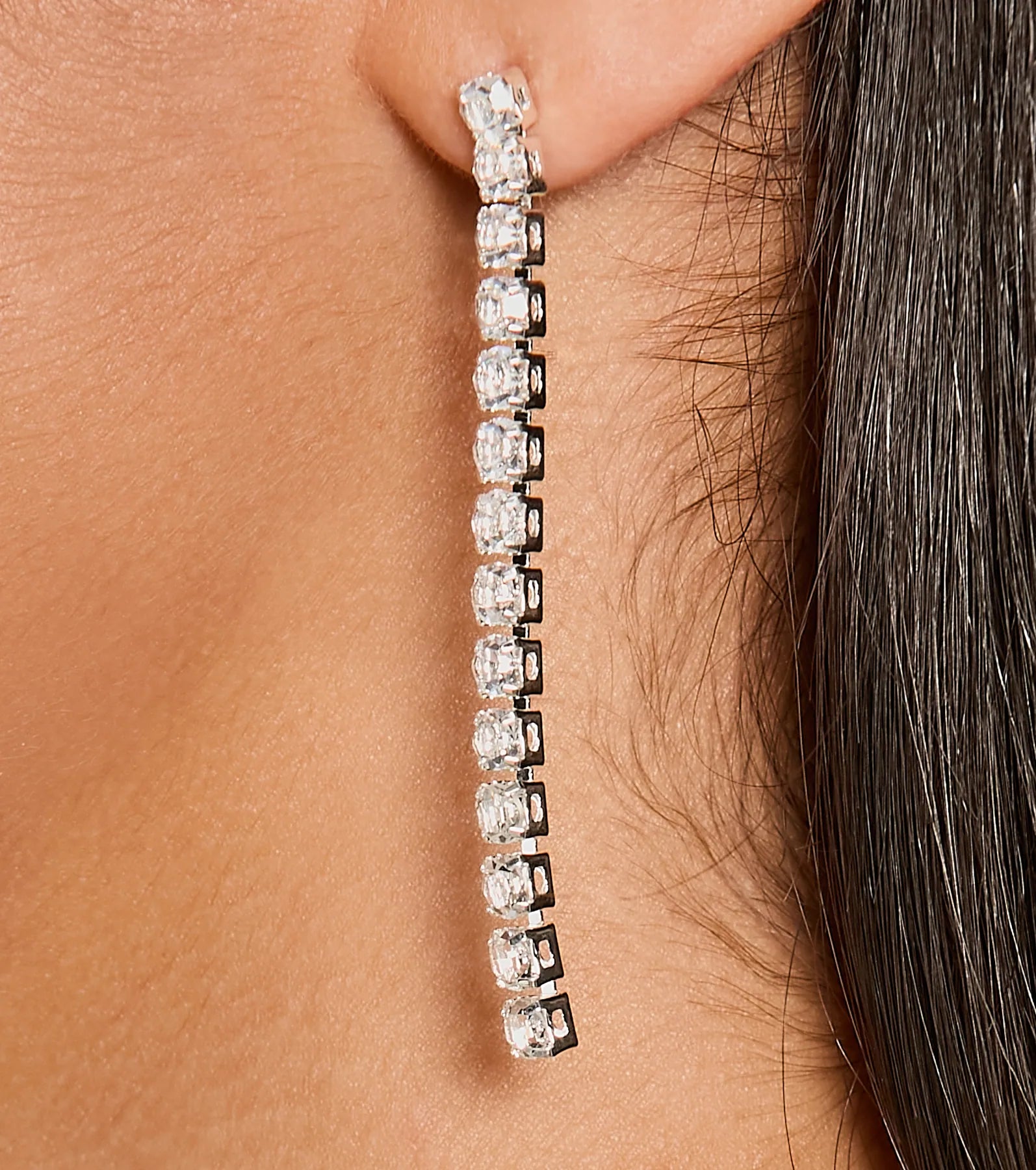 Glam It Up Rhinestone Lariat Necklace And Earrings Set - Image 2
