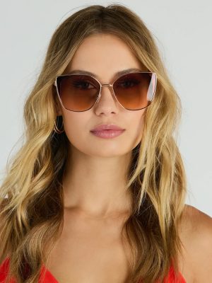 Sleek Icon Oversized Cat-Eye Sunglasses