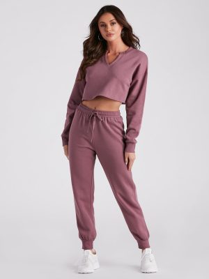 Casual Mood Crop Top And Joggers Set