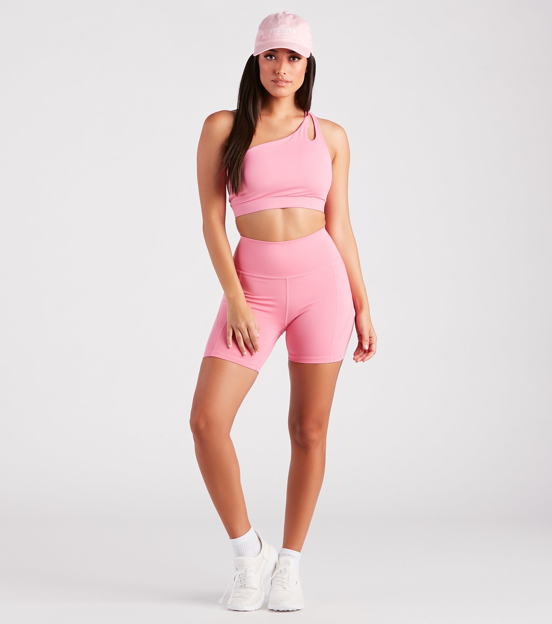 Stylish And Seamless High-Rise Biker Shorts - Image 8