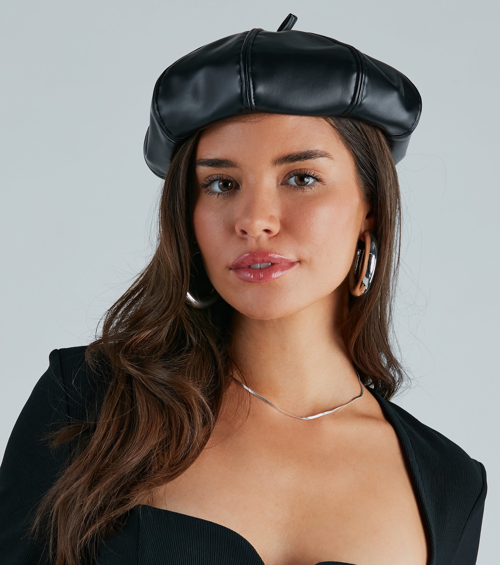 Oh-So-Chic Faux Leather Beret - Image 3