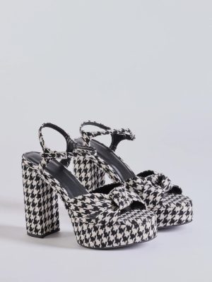 Style Icon Houndstooth Platform Knot Block Heels