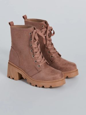 Winter Mode Lace-Up Platform Combat Boots